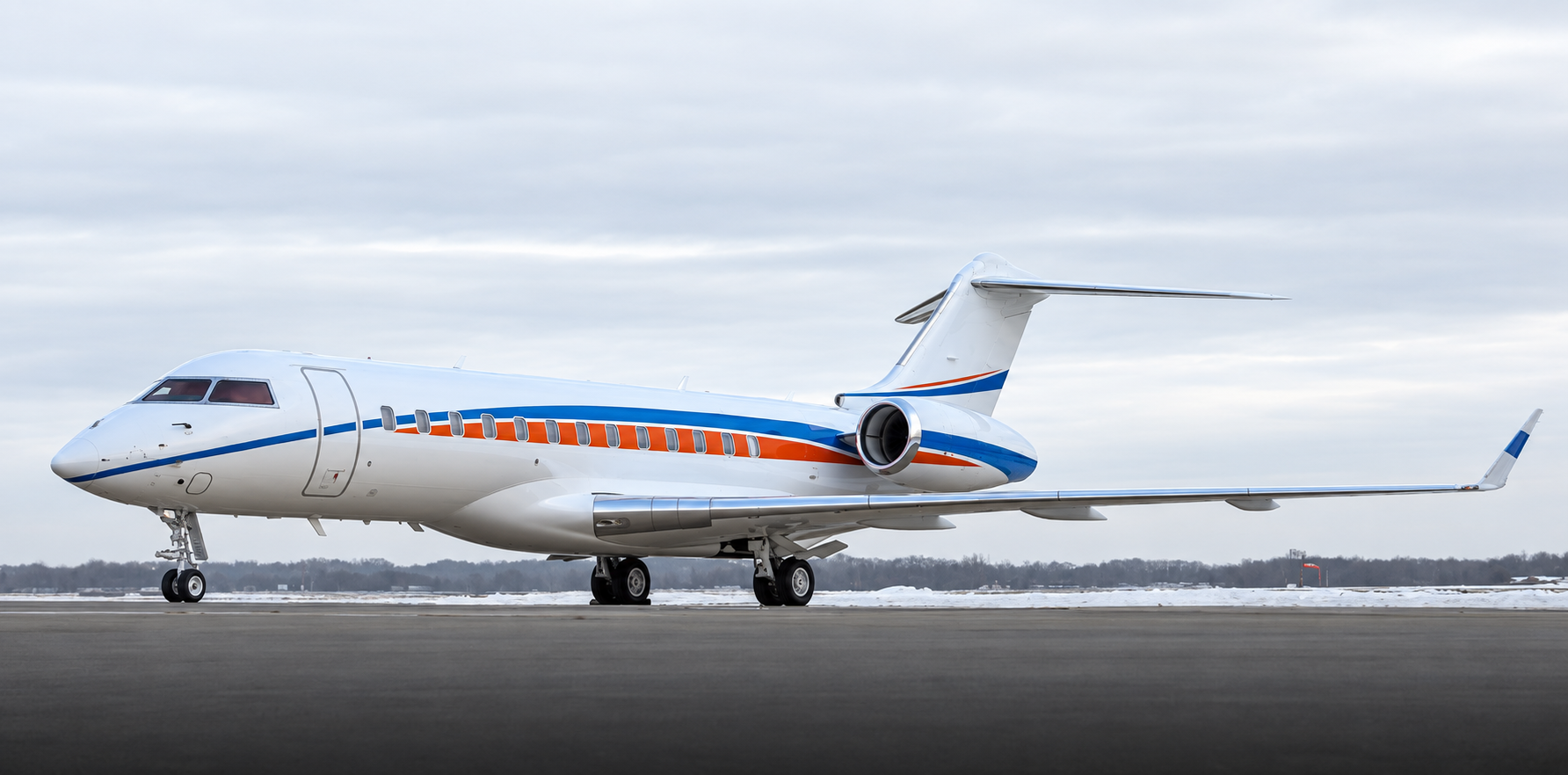 Bombardier Global 6000 · exterior photograph