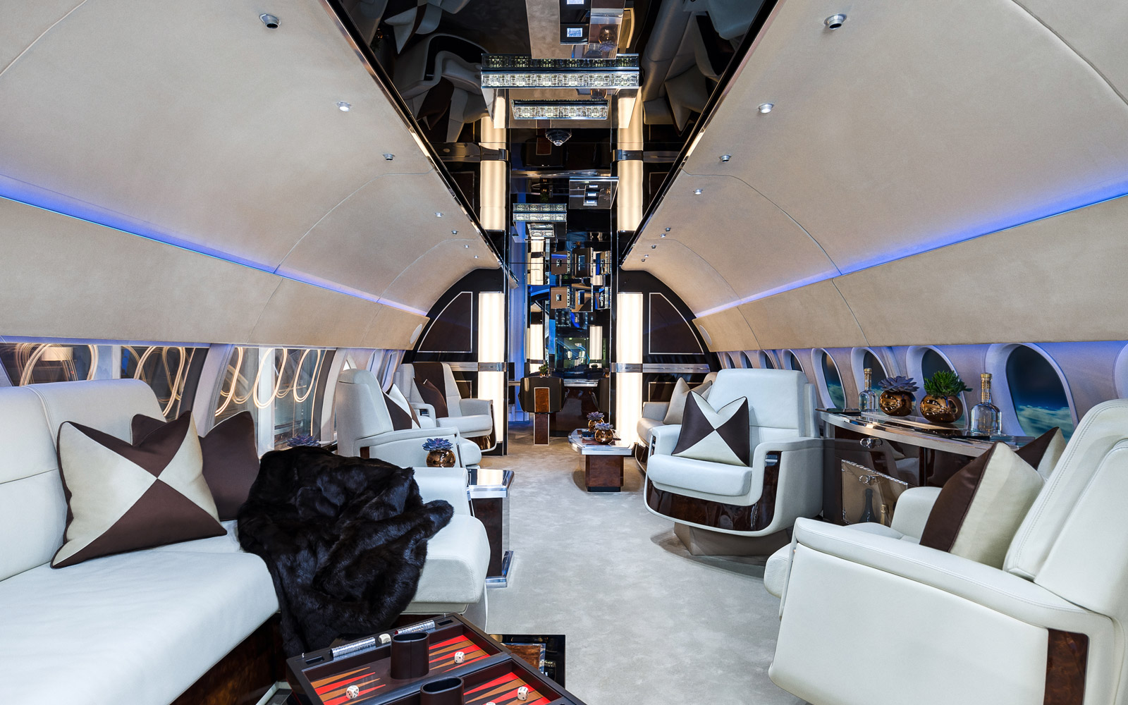 Park Lane aviation showroom, view 3